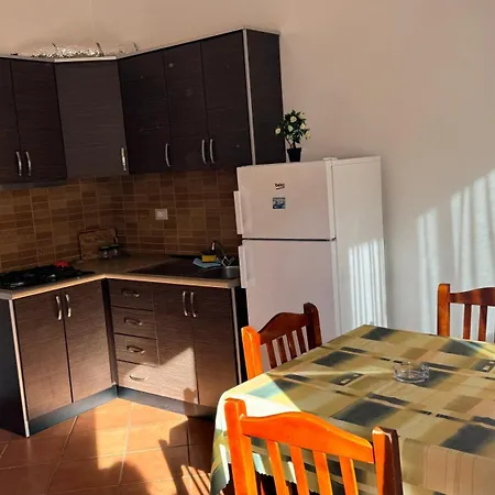 Апартаменты Amel's Comfortable Family Near *