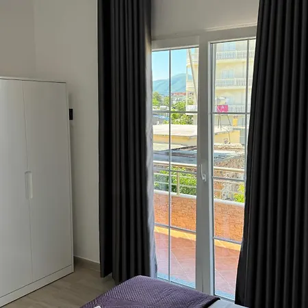 Amel's Comfortable Family Near 아파트 오리쿰