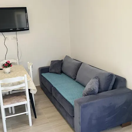 Apartment Amel's Comfortable Family Near