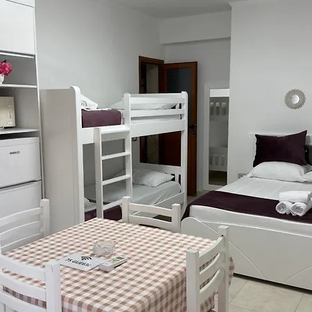 Apartamento Amel's Comfortable Family Near