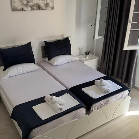 Amel's Comfortable Family Near