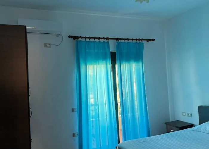 Amel's Comfortable Family Near 오리쿰