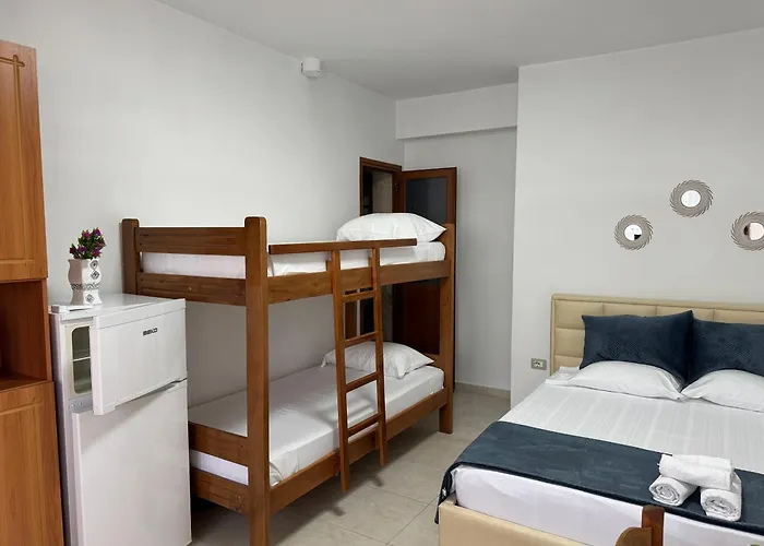 Amel's Comfortable Family Near Апартаменты