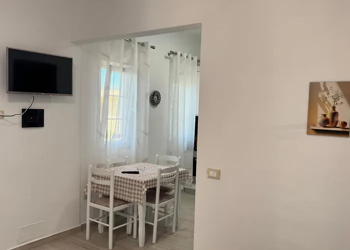 Amel's Comfortable Family Near 아파트 *