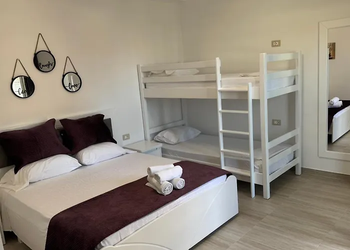 Amel's Comfortable Family Near